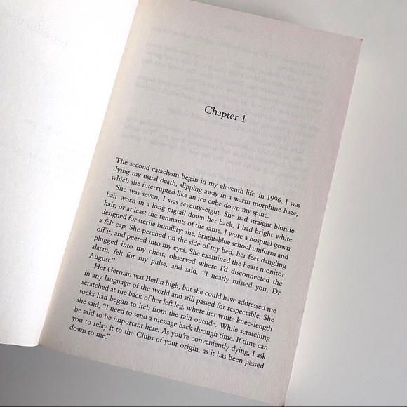 The First Fifteen Lives of Harry August - Picture 4 of 4